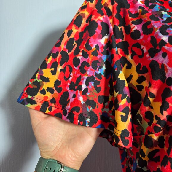 Venus Medium Bright Multicolored Animal Print Shortsleeve Knee Length Dress - Picture 6 of 11